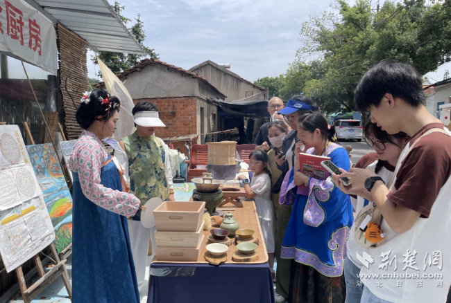 ceb836e5a0ea27e80d96f5857d1dba67_650X438_20251110201644