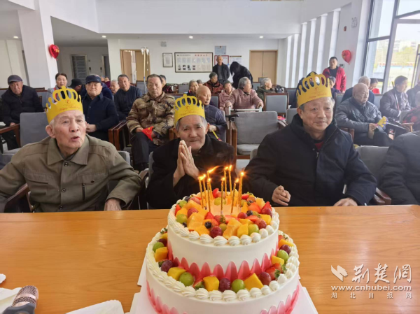 f17314e62bec28f324498e87ccce6cb7_600X449_20251126105430