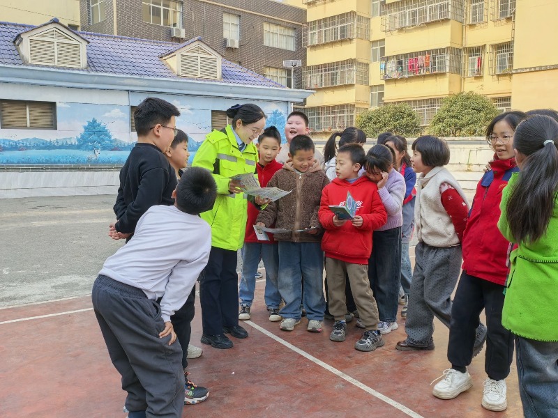 dfa7356fc45778ff5f46e520c37951e8_800X600_20251224124226